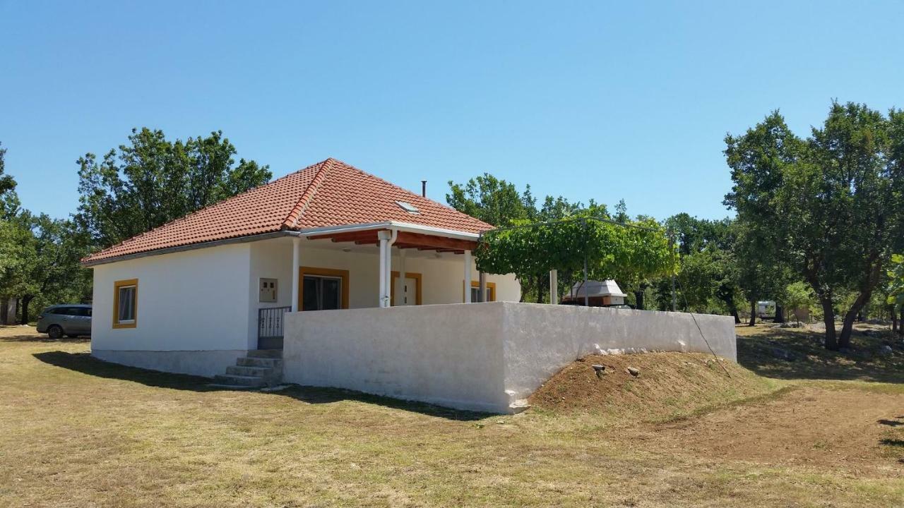 Holiday House Tunjarice Obrovac Exterior photo